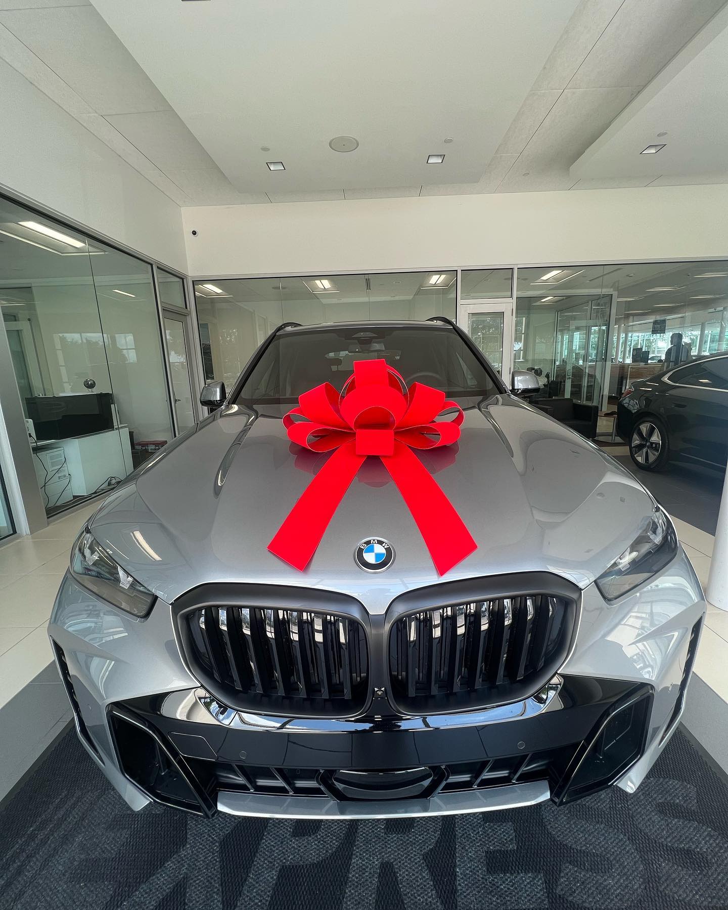 What’s an Out-The-Door Price on a New Car?