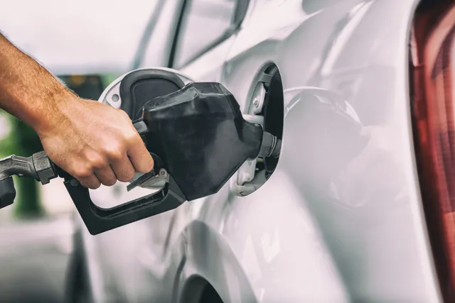 Premium vs Regular Gas: Choosing the Right Fuel for Your Vehicle