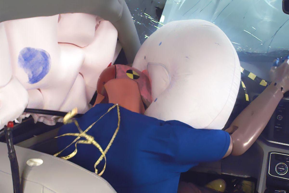 New IIHS Crash-Test Rating to Improve Brain Injury Risk Assessment