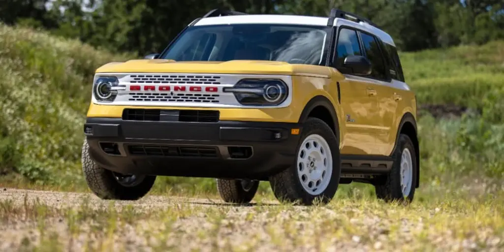 Ford Issues Recall for Over 272,000 Bronco Sports and Mavericks Due to Battery Problems