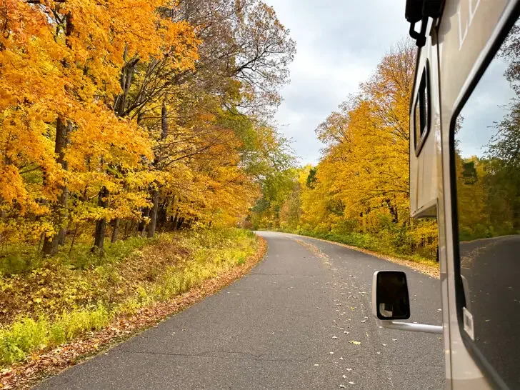 4 Unique Fall Road Trips for an Unforgettable Autumn Adventure