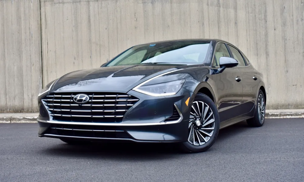 2020 Hyundai Sonata Hybrid Review: A Balanced Blend of Efficiency and Everyday Comfort