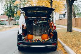 Essential Tips to Consider Before Buying a Car This Halloween Season