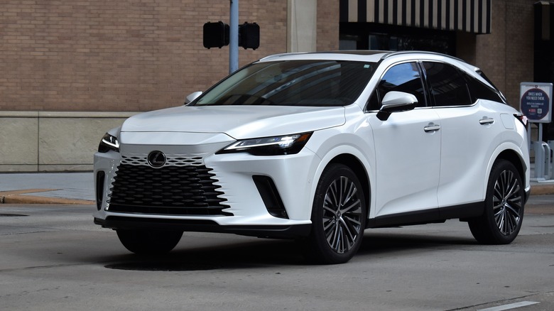 Toyota, Scion, and Lexus Recall 928,000 Vehicles: Cars, Minivans, SUVs, and Pickup Trucks Affected