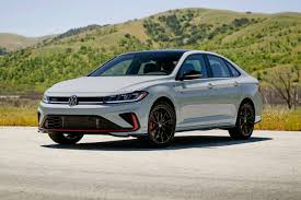 Volkswagen to Compensate Owners After Revising MPG Ratings for 7 Vehicle Models