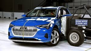 2019 Audi e-tron Achieves Top Crash Test Rating with No Asterisks