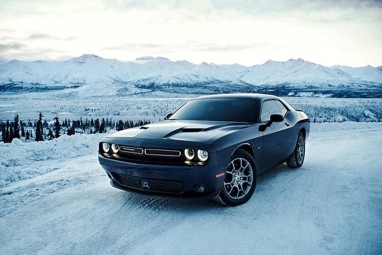 EPA Leaks All-Wheel-Drive Dodge Challenger GT