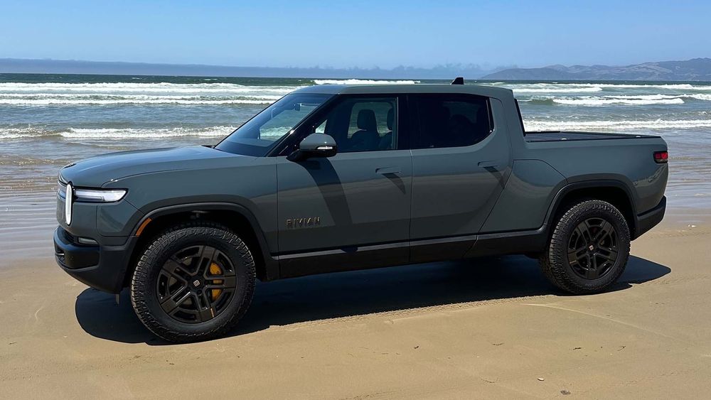 2025 Rivian R1T Review: Subtle Updates, Major Improvements