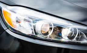 IIHS Study Reveals Most SUV Headlights Fall Short