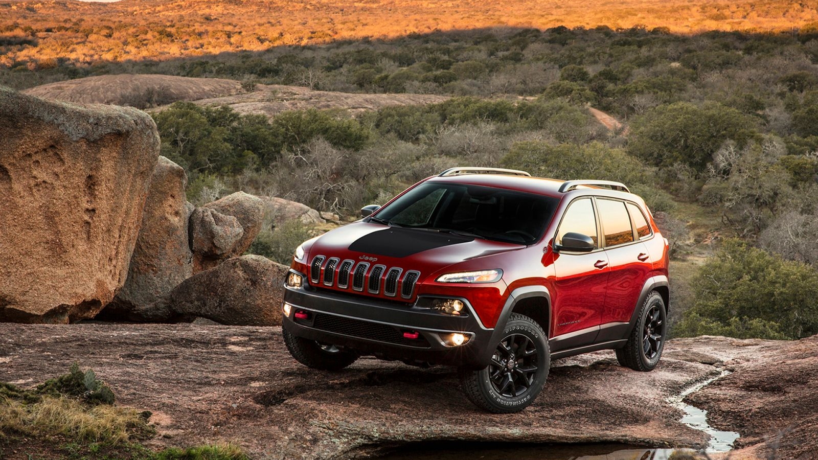 2014 Jeep Cherokee Teaser Video