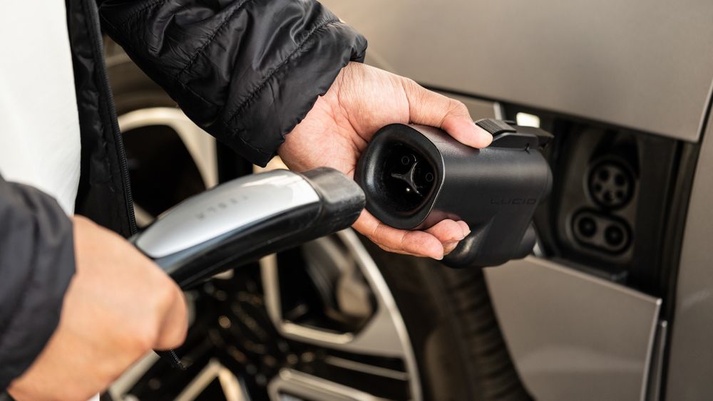 2026 Lucid Air Update: Tesla Supercharger Access & New Features