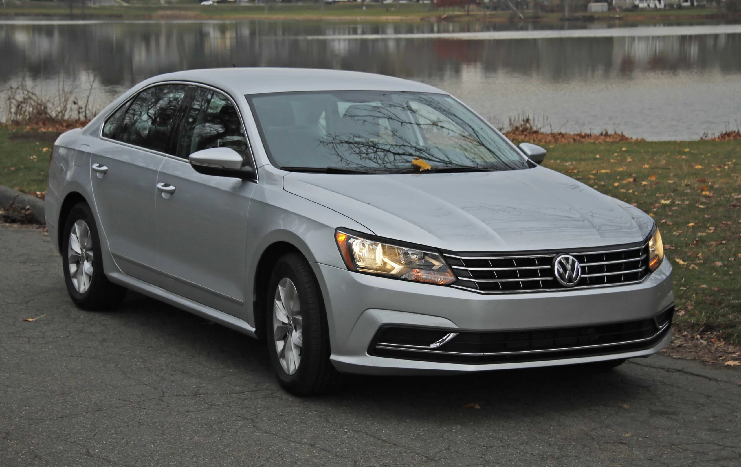 2016 Volkswagen Passat Review: Comfort, Value & Real-World Impressions