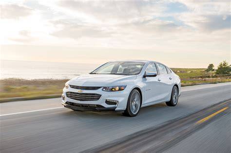 2016 Chevrolet Malibu Review: Expert Insights & Performance Analysis | MotorVero