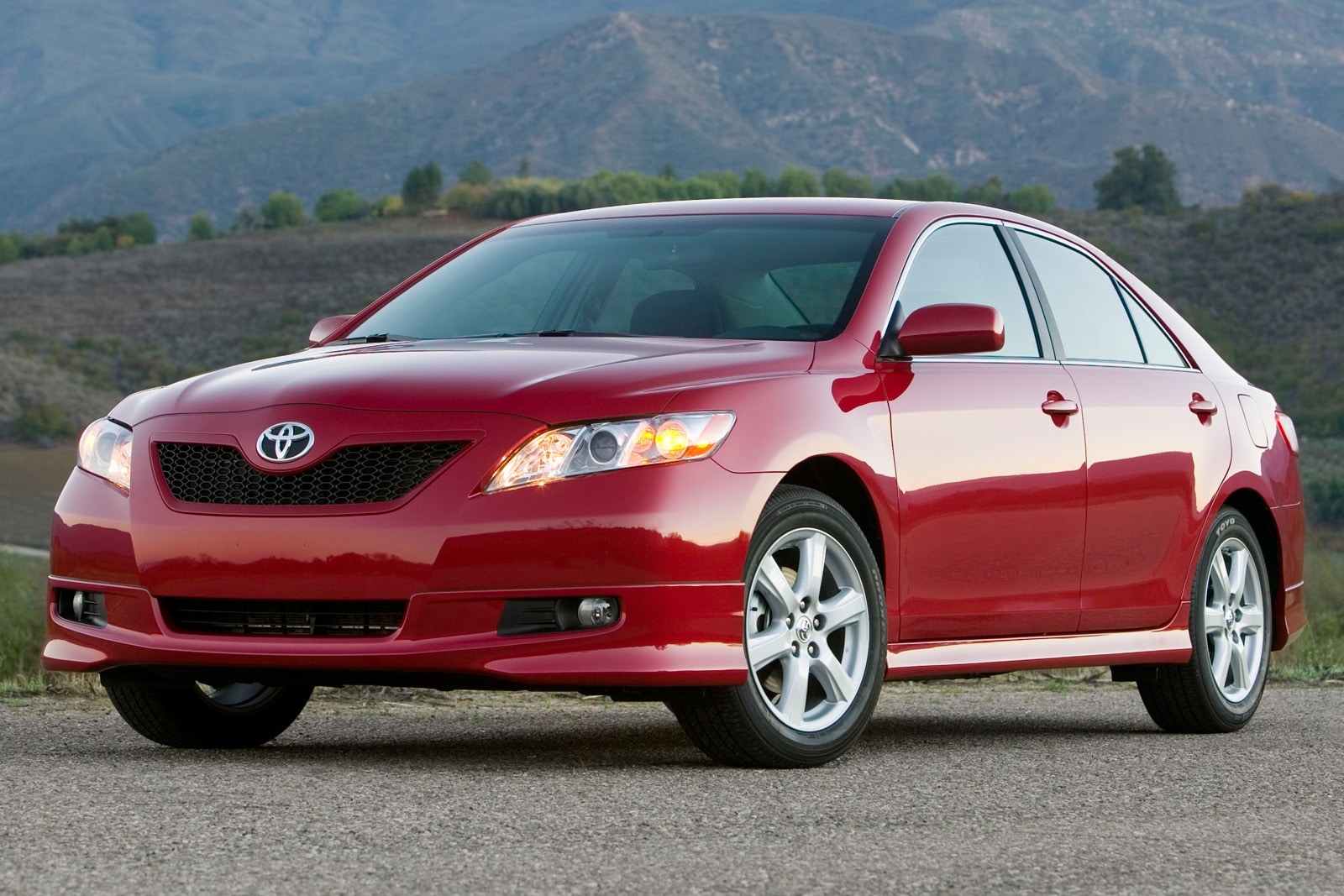 2007 Toyota Camry Reviews, Full Information & Pricing