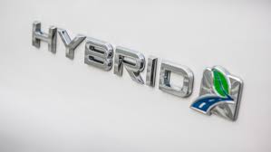 How Automakers Are Driving Hybrid Cars Into the Mainstream