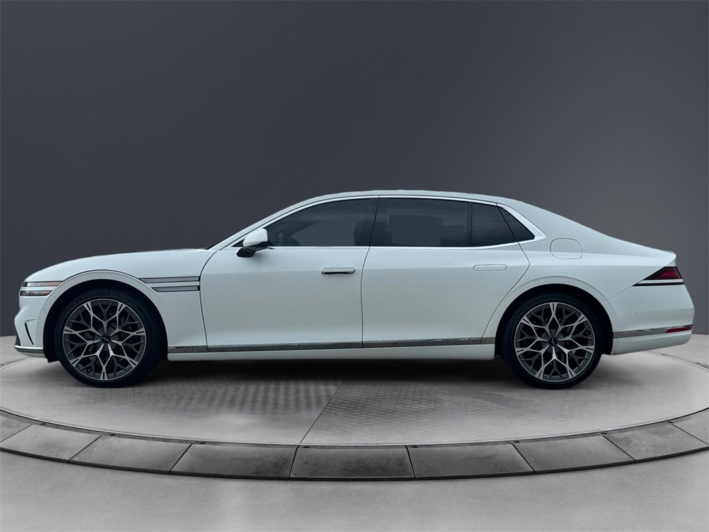 2024 Genesis G90: Luxury Redefined | MotorVero