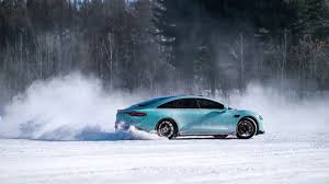 Testing 3 Electric Vehicles in Freezing Temperatures: Challenges & Surprises