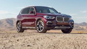 2023 BMW X5 Drops Gesture Control and Updates Feature Packages