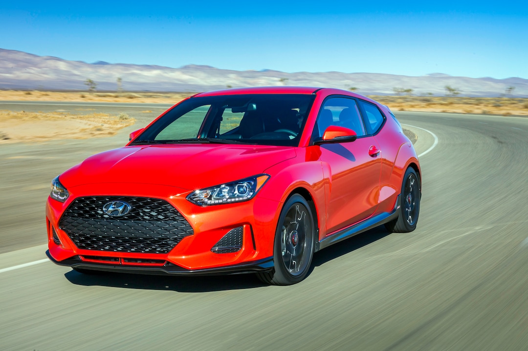 2019 Hyundai Veloster N vs. Veloster R-Spec: Performance and Value Compared