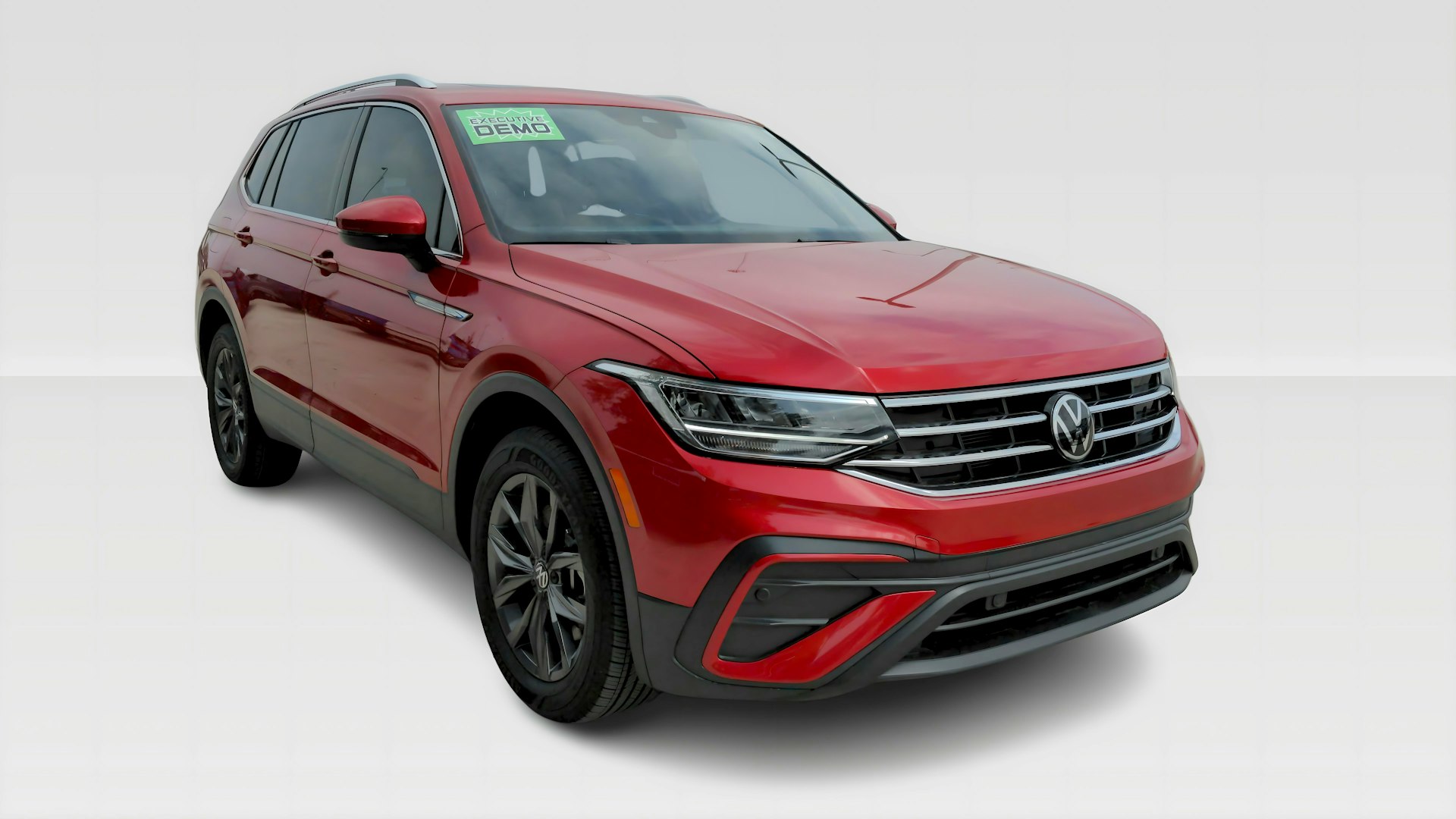 2019 Volkswagen Tiguan Excels in Crash Safety Ratings and Performance