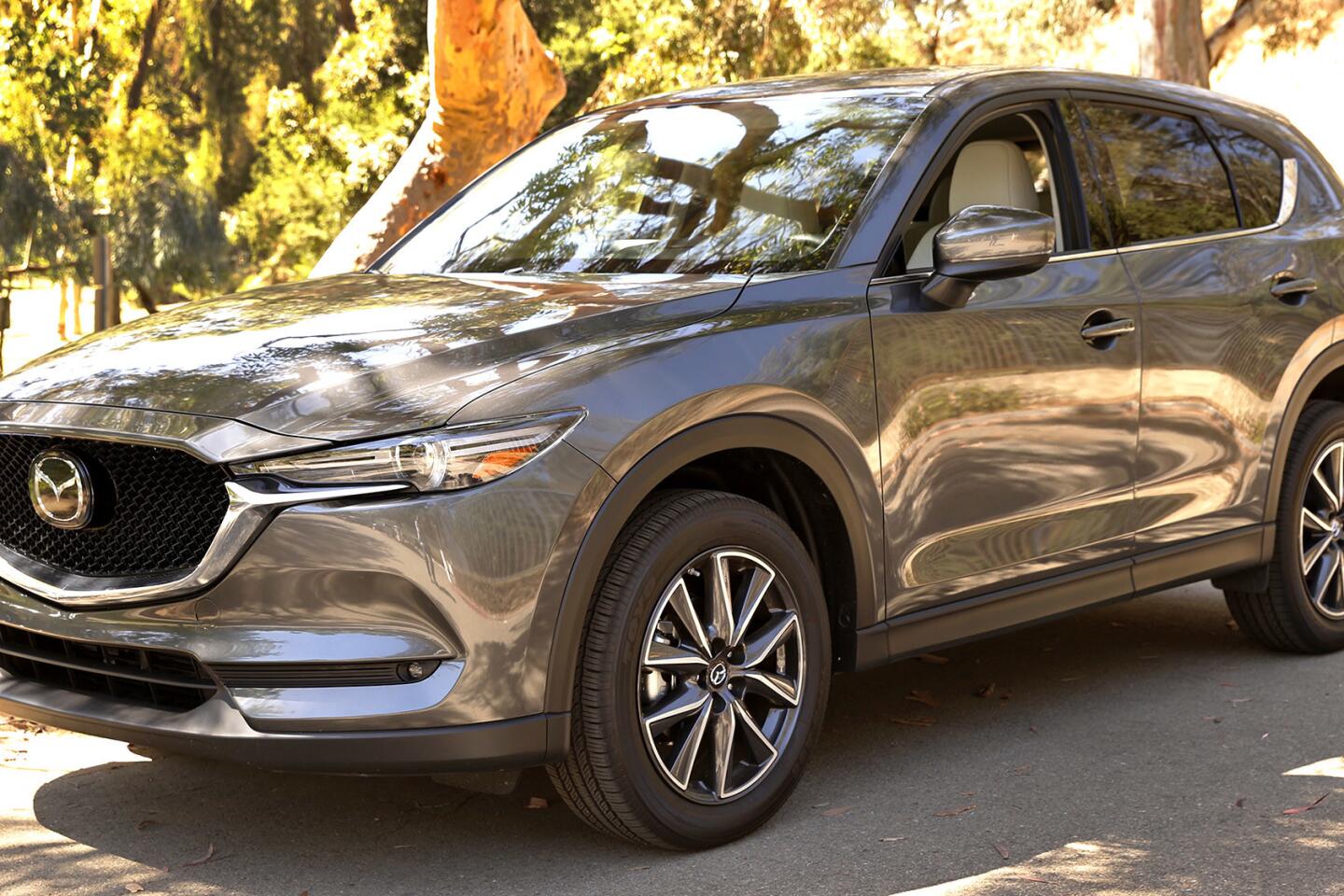 2017 Mazda CX-5 Review: In-Depth Look with High-Quality Images