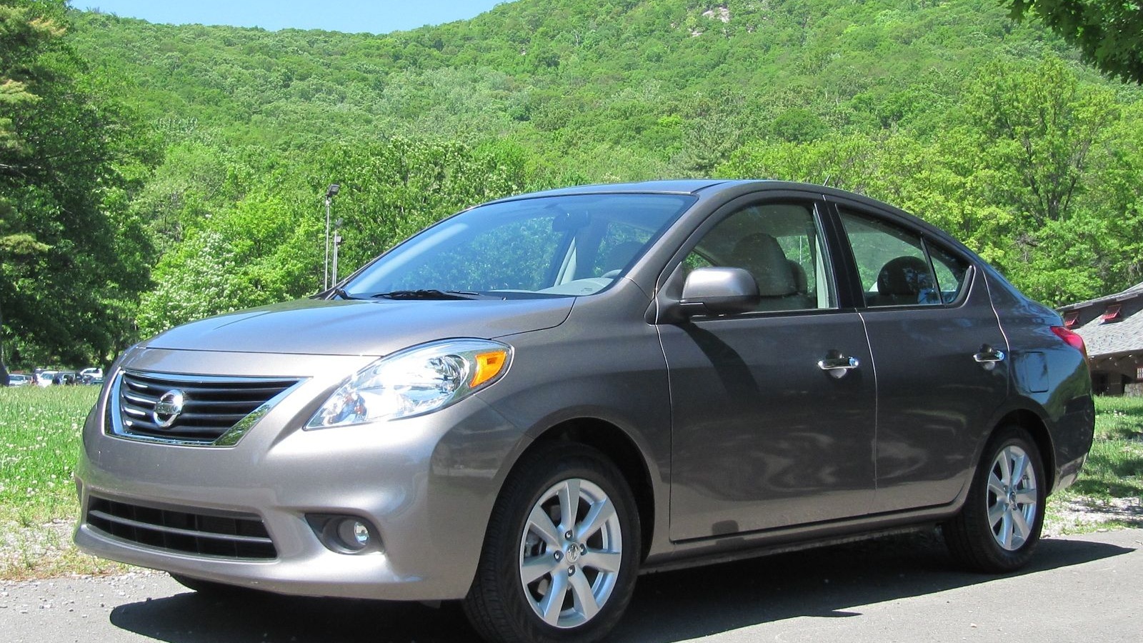 2012 Nissan Versa Safety Recall: Key Details & Fixes
