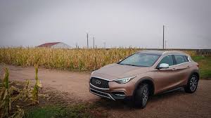 2018 Infiniti QX30 Review: Style Over Visibility?