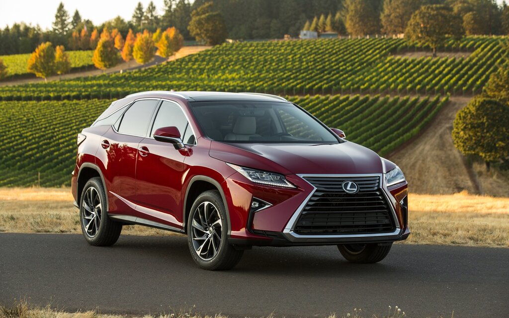 2018 Lexus RX Expands with a Third-Row Seating Option