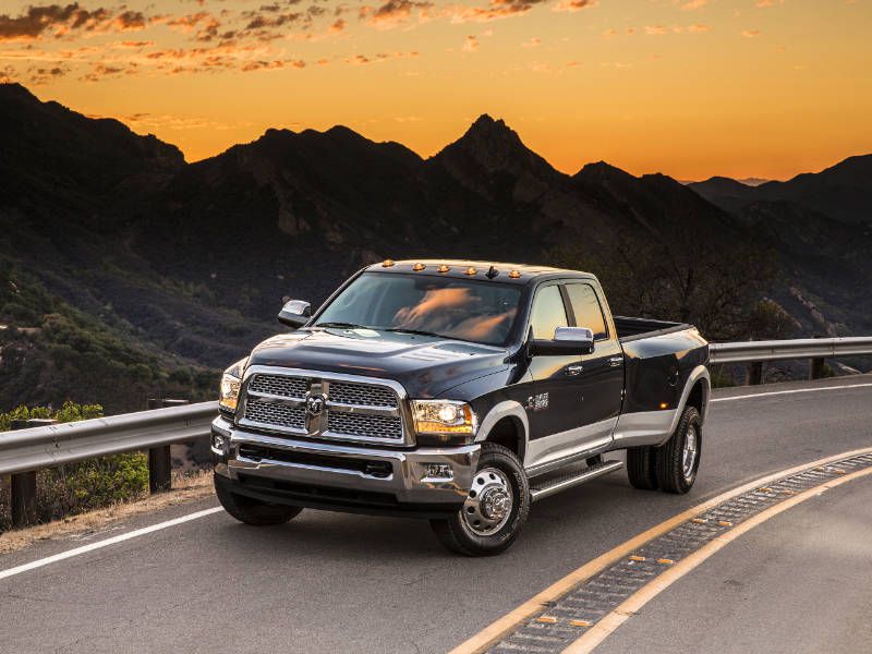 2017 Heavy-Duty Truck Showdown: Ford Super Duty vs. GMC Sierra vs. Ram 3500