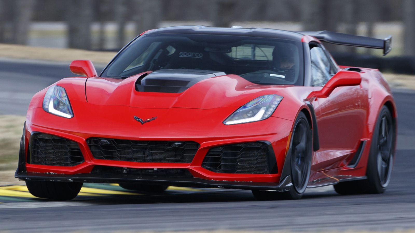 2019 Chevy Corvette ZR1: Record-Breaking Speed & Performance