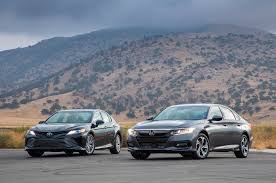 2018 Honda Accord vs. 2018 Toyota Camry: Detailed Comparison by MotorVero