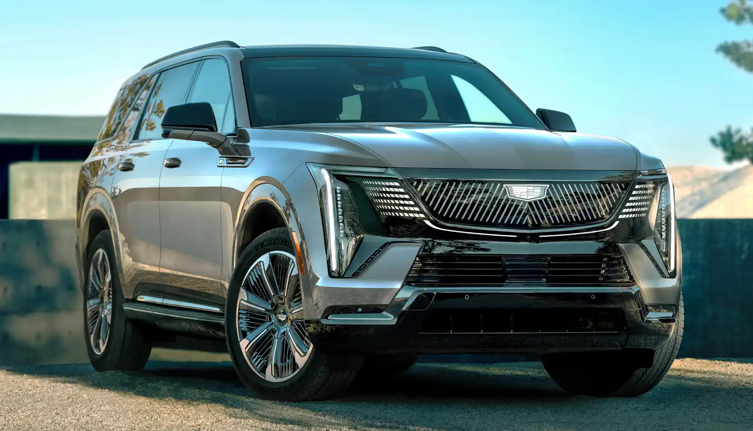 2026 Cadillac Escalade IQ: Electric Luxury SUV Expands on ESV’s Spacious Legacy