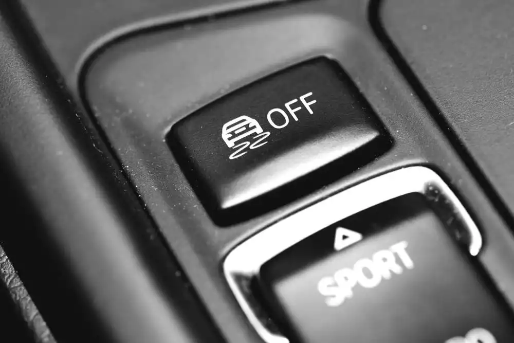 Traction Control Issues: Causes, Symptoms, and Fixes