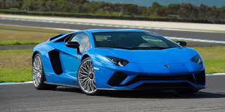 Lamborghini Aventador SV Owners Warned: Caution Advised When Cornering