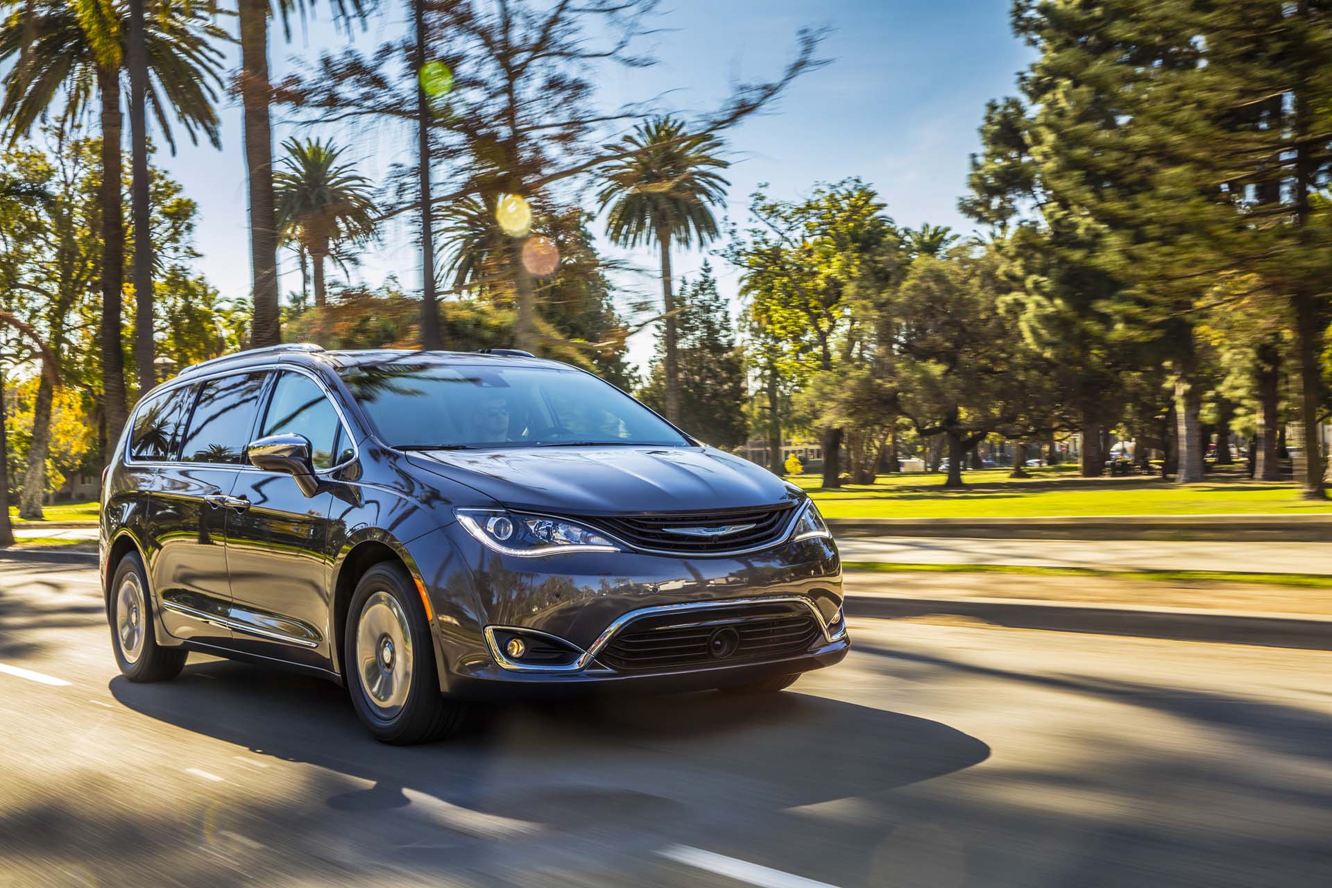Recall Alert: 2017 Chrysler Pacifica