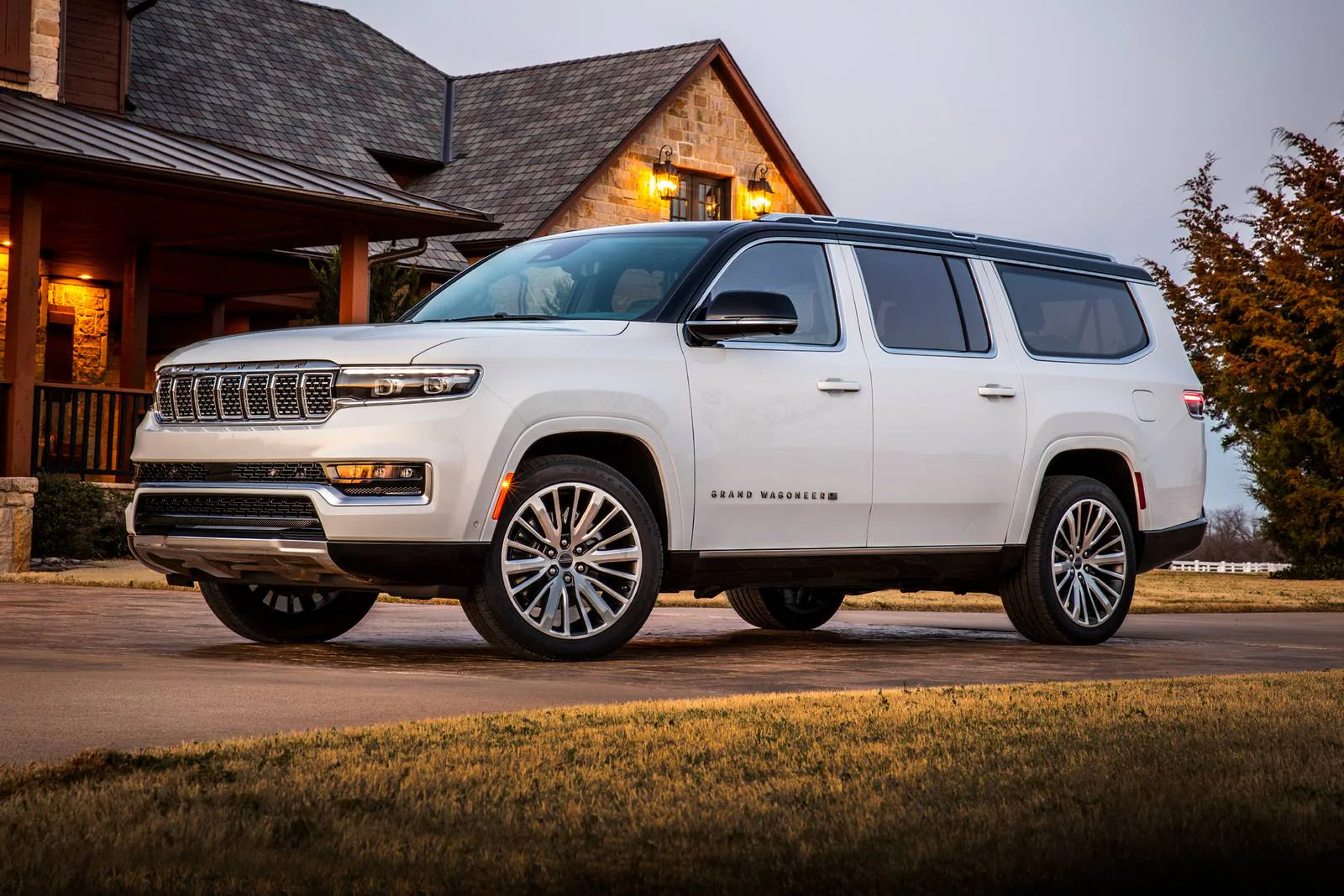 2025 Jeep Wagoneer: Key Updates, Features, and Changes