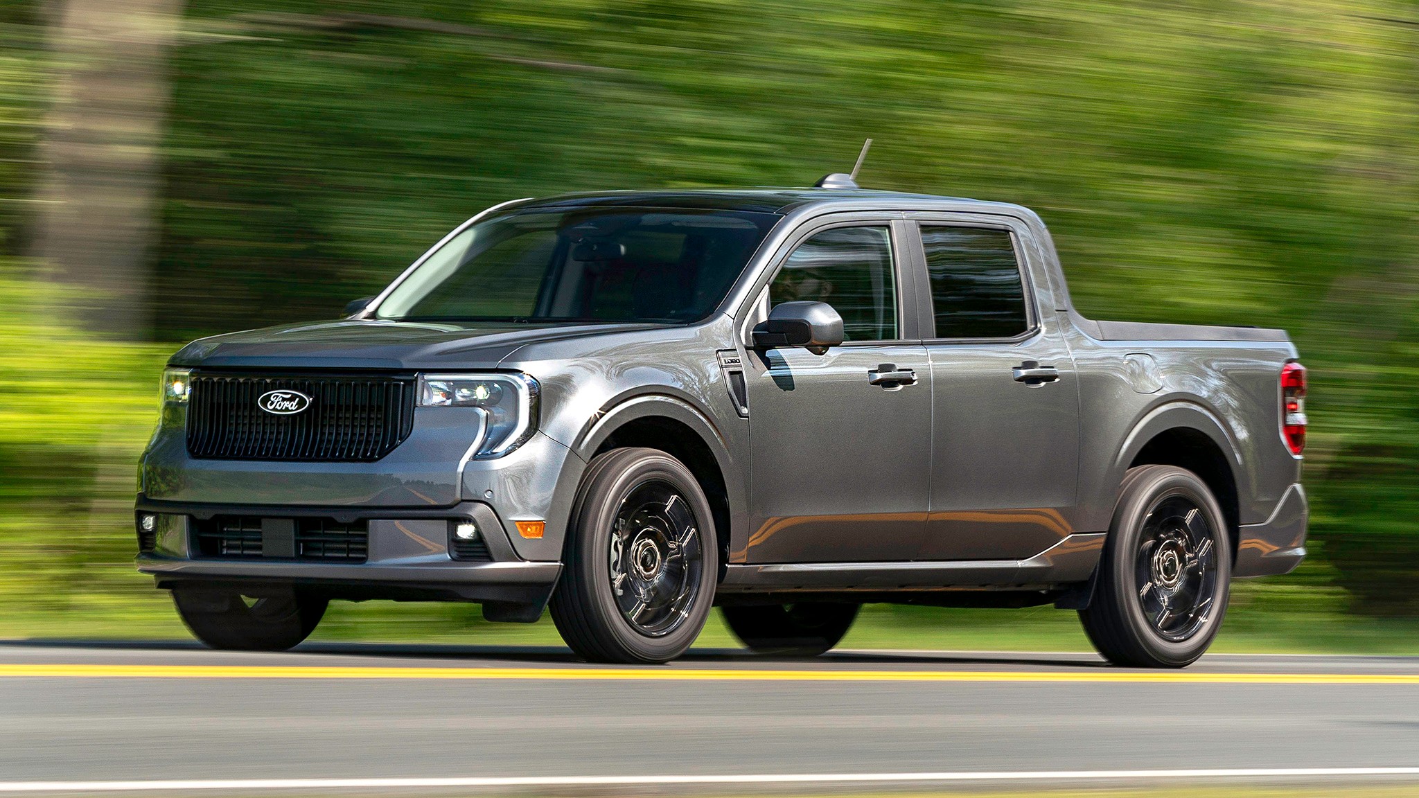 2025 Ford Maverick Lobo Track Test: Performance & Handling Review