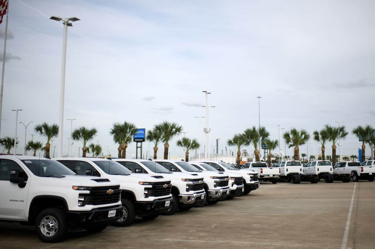 How Trump’s New Auto Tariffs Impact Car Buyers – Key Changes Starting This Month