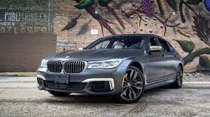 2017 BMW M760i xDrive Review: Performance, Specs & Photos
