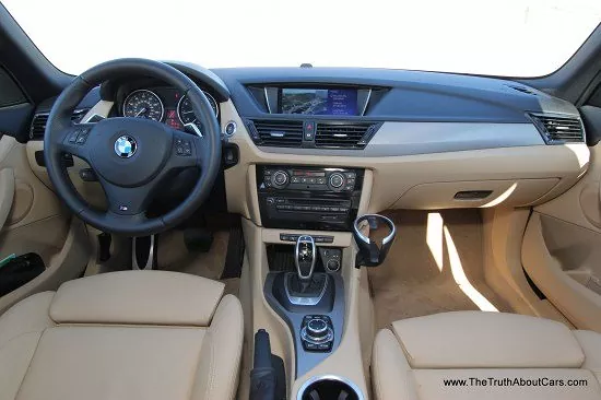 2013 BMW X1: Car Seat Check