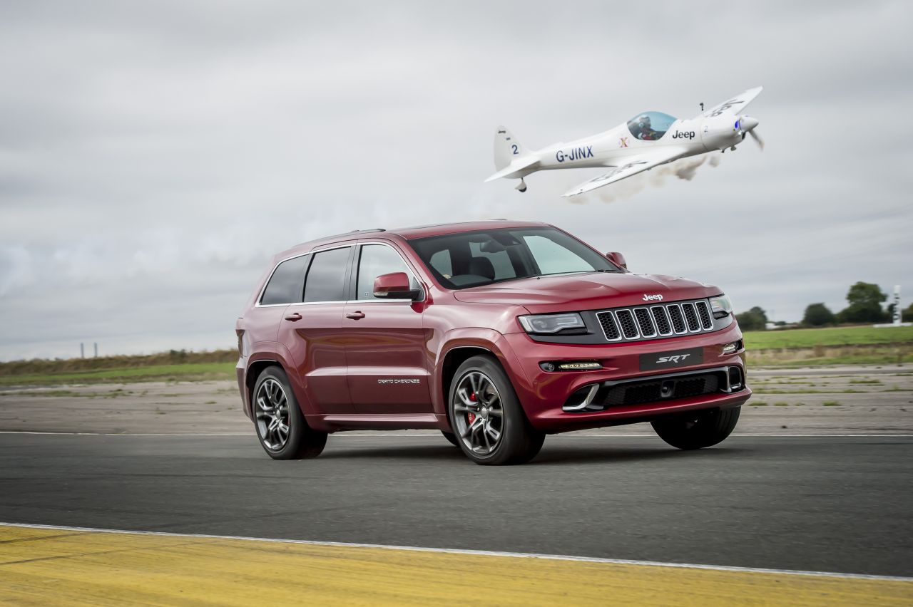 2016 Jeep Grand Cherokee SRT Review: American Muscle Meets SUV Practicality