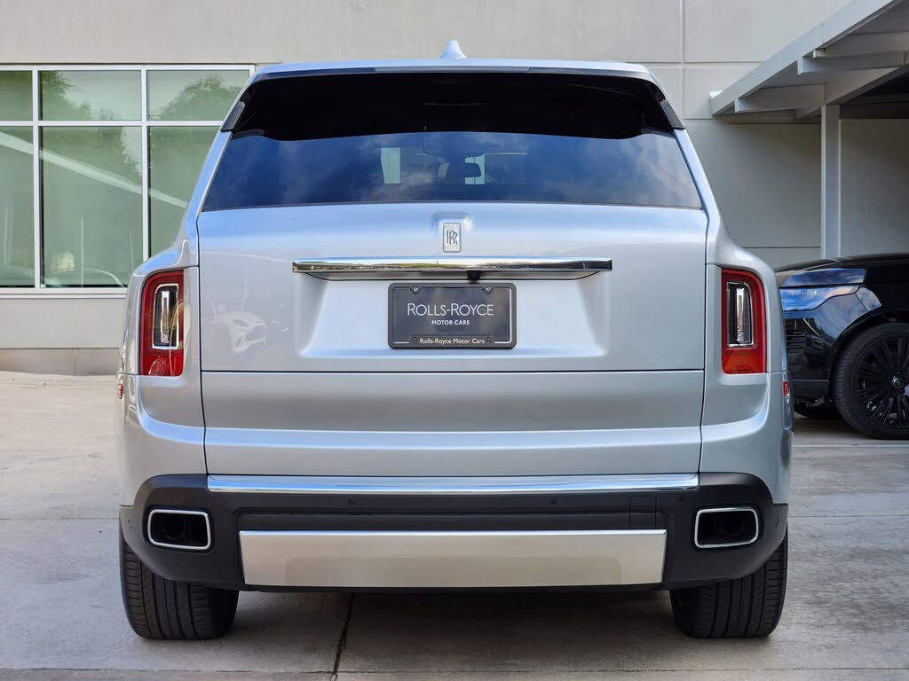 Rolls-Royce Cullinan AWD Rolls-Royce Cullinan AWD