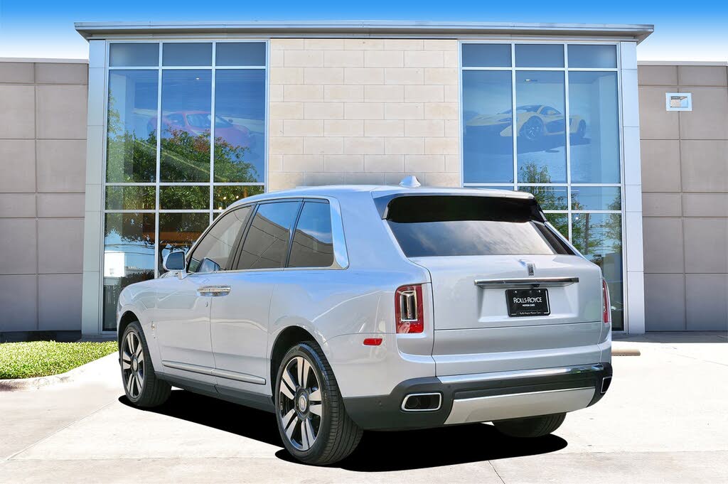 Rolls-Royce Cullinan AWD Rolls-Royce Cullinan AWD