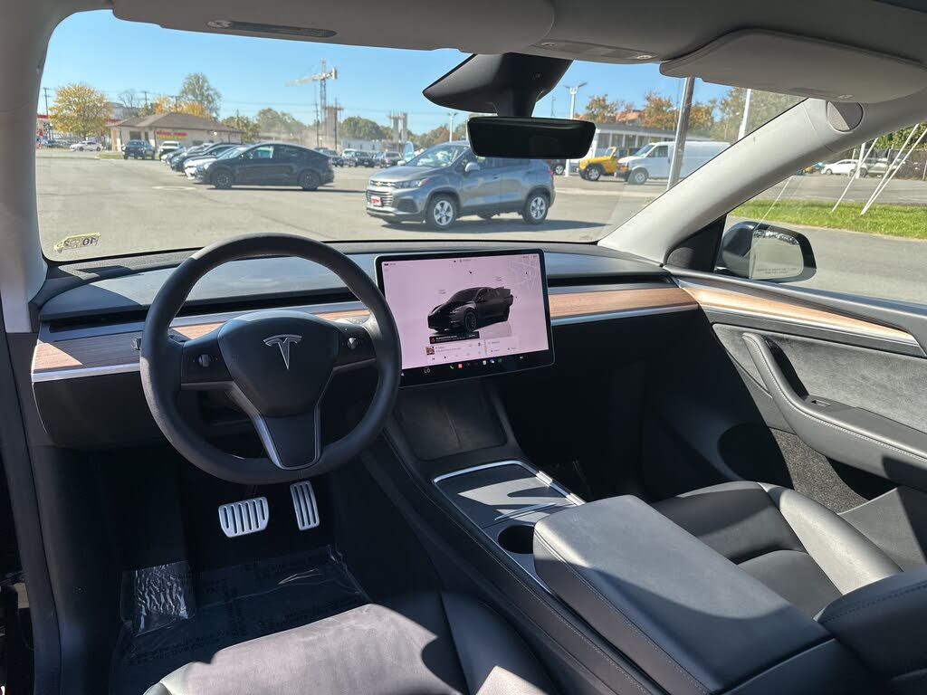 2023 Tesla Model Y 2023 Tesla Model Y